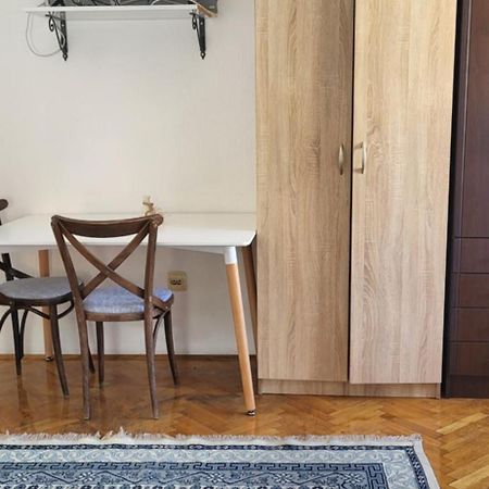 Studio Apartman Meljine Bagian luar foto