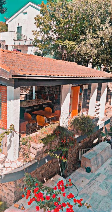 Studio Apartman Meljine Bagian luar foto