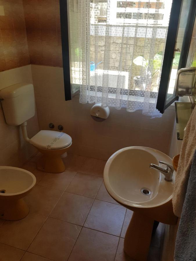 Studio Apartman Meljine Bagian luar foto